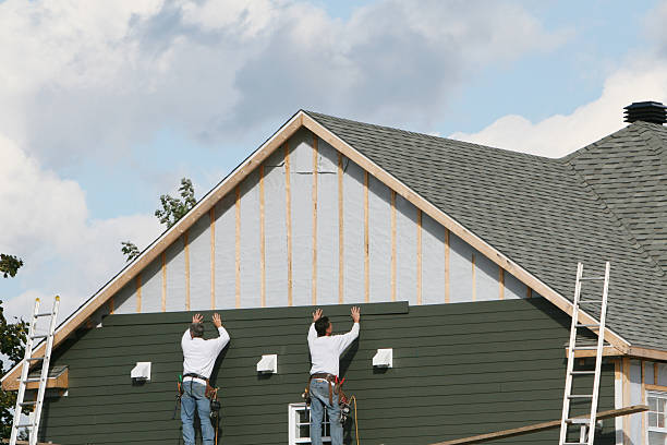 Professional Siding Repair technician working in Plymouth, OH